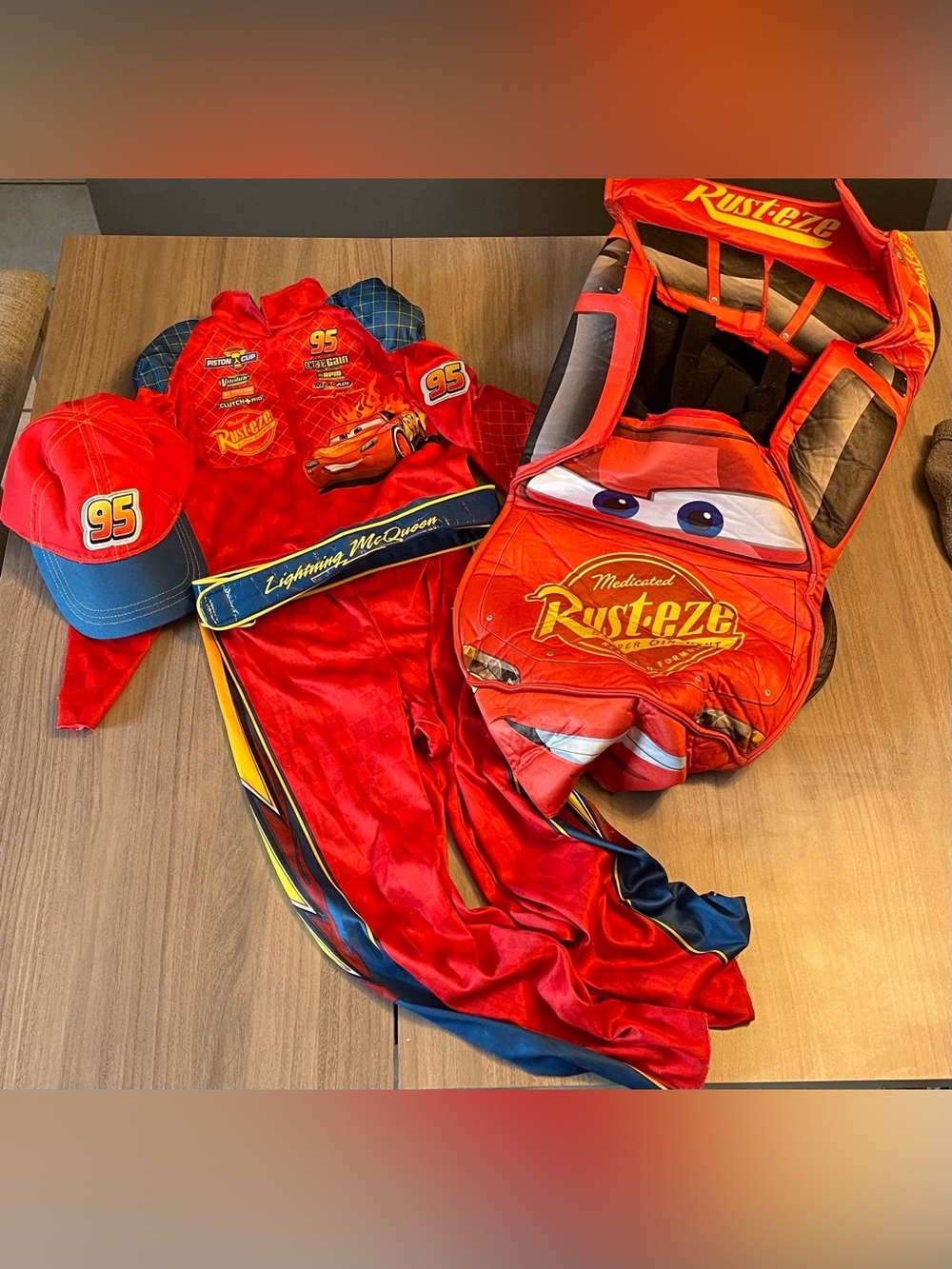 Disney Pixar Cars Lightning McQueen Race Car Driver Costume w/ Wearable Car 4-6